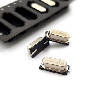 کریستال 8MHz SMD (بسته 60 تایی)