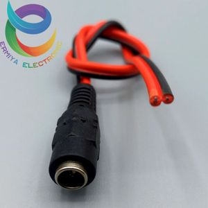 آداپتوری سیمدار ماده