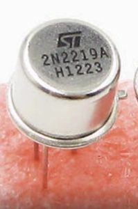 ترانزیستور 2n2219