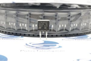 رگولاتور 9+ ولت L7809C2T پکیج TO-263 (D2PAK)