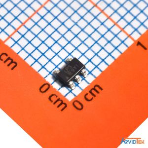 رگولاتور 3.3 ولت LP3992-33B5F (LDO)