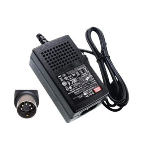 آداپتور 15 ولت 1.2 آمپر 5 پین مین‌ول