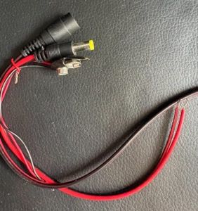 کابل تغذیه DC: کانکتور آداپتور به درایور موتور (Male) (1 عدد) کابل تغذیه DC: کانکتور آداپتور به درایور موتور (Female) (1 عدد) کابل تغذیه DC: کانکتور باطری 9V کتابی (1 عدد)