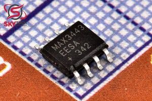MAX3443EESA