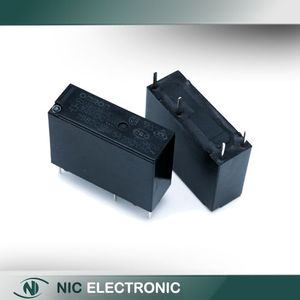 رله پکیجی امرون 24 ولت 5 آمپر 4 پایه