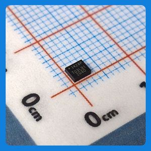 سنسور حرکتی MEMS شش محوره ICM-42688P