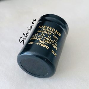 خازن 4700 میکرو فاراد 16 ولت Rubycon ژاپن سری CEW از نوع میخی