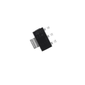 ترایاک SMD Z0103