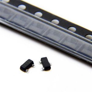 ZENER 33V-SOT-23 (BZX84-C33)