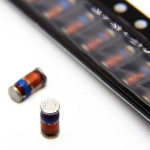 ZENER 3.9V MELF