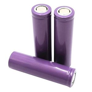 باتری لیتیوم یون 3.7v سایز 18650 2200mAh مارک DEEPKING
