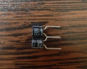 Rubycon 50V 4.7uF - خازن الکترولیت، 50 ولت، 4.7 میکروفاراد، روبیکون