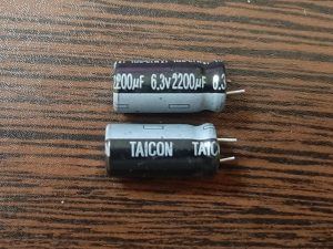 TAICON 6.3V 2200uF - خازن الکترولیت، 6.3 ولت، 2200 میکروفاراد