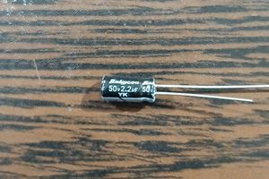 50V 2.2uF - خازن 50 ولت 2.2 میکرو فاراد