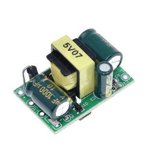 ماژول تغذیه سوئیچینگ 220 ولت AC به 5 ولت DC با جریان 700mA