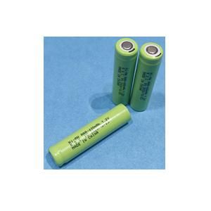 باتری نیم قلمی شارژی سرتخت 1.2V