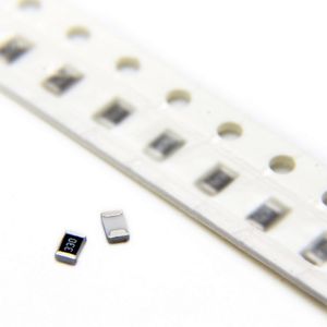 SCR0805J0330AV ( 33 Ω 805)