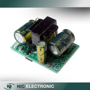 مبدل ولتاژ AC TO DC 5V 700MA