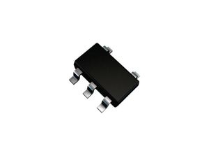 آی سی اسیلاتور-تایمر MIC1557YM5 پکیج SOT-23-5