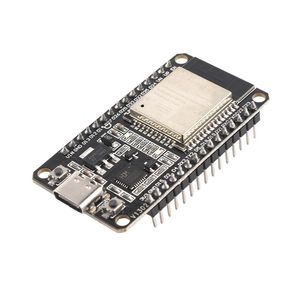 برد توسعه ESP32 دارای Wifi و بلوتوث 30 پایه با ورودی USB Type-C