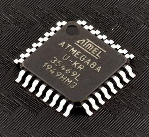 ATMEGA8A-AU – SMD