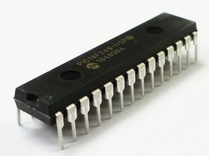 PIC18F252-I/SP – DIP