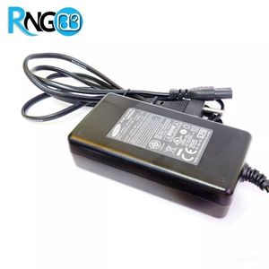 آداپتور 12V-5A بین راهی به همراه کابل برق