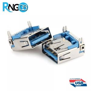 كانكتور USB 3 مادگی SMD مجهز به پایه نگهدارنده
