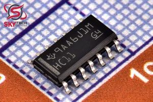 SN74HC11DR