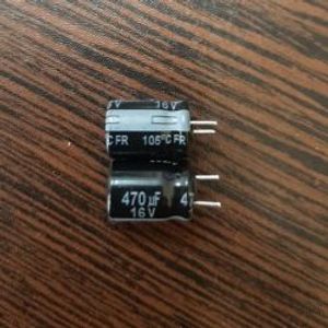 Panasonic 16V 470uF - خازن الکترولیت، 16 ولت، 470 میکروفاراد، پاناسونیک، سری FR