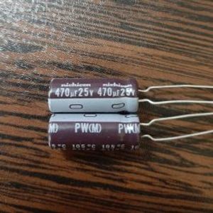 nichicon 25V 470uF – خازن 25 ولت 470 میکرو فاراد سری PW