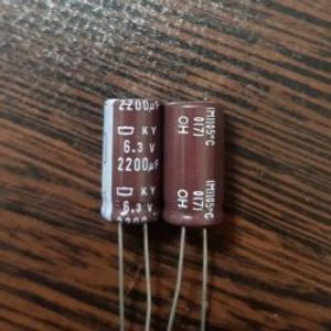 Nippon 6.3V 2200uF - خازن الکترولیت، 6.3 ولت، 2200 میکروفاراد، نیپون، سری KY