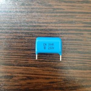 POLYESTER 250V 390nF – خازن پلی استر 250 ولت 390 نانو فاراد