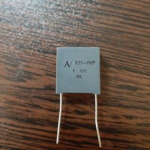 MKP 520VDC 1uF - خازن MKP، ظرفیت 1 میکروفاراد، 520 ولت DC