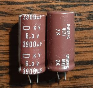NIPPON 6.3V 3900uF - خازن 6.3 ولت 3900 میکرو فاراد