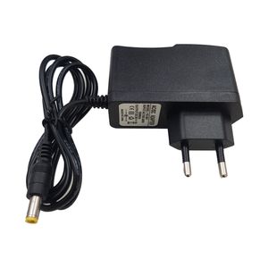 آداپتور سوئیچینگ دیواری 5 ولت 1 آمپر 5V/1A TIF