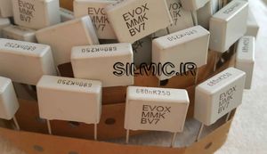 خازن 680 نانو فاراد 250 ولت سری MMK ساخت EVOX RIFA آلمان