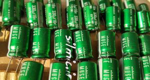 خازن های گرید صوتی 330 میکرو فاراد 16 ولت nichicon ژاپن سری MUSE KZ