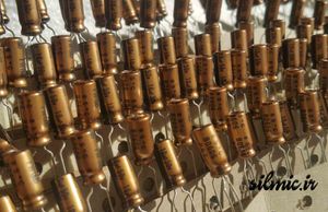 خازن های فای 10 میکرو فاراد 50 ولت نیچیکون گرید استاندارد صوتی سری FW