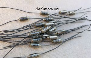 خازن تانتال نظامی 3.3 میکرو فاراد 15 ولت SPRAGUE ساخت آمریکا سری 150D