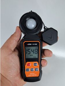 خرید نور سنج (لوکس متر) ویکتور مدل Victor 1010M - ESC Market