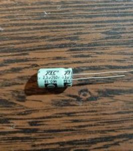 CAP 250V 3.3uF - خازن 3.3 میکرو فاراد 250 ولت