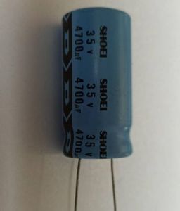 CAP4700UF35V