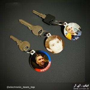 طراحی و ساخت انواع جاسوییچی و فلش کارت های اختصاصی / ما انواع جاسوییچی رو با طرح دلخواه شما طراحی و تولید می‌کنیم؛ از مدل‌های ساده و مینیمال تا فانتزی، تبلیغاتی و لاکچری
