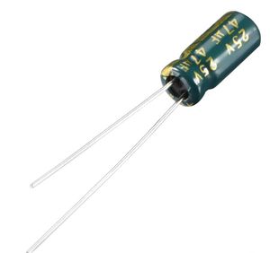 47UF-25V