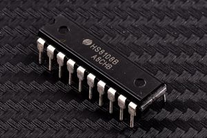 HS8108B – DIP
