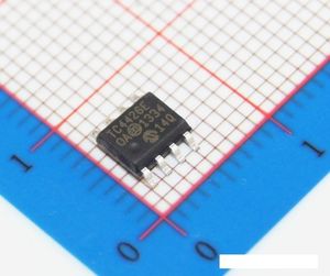 TC4426AEOA- SMD