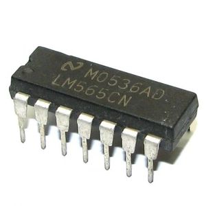 آی سی LM565CN