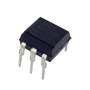 اپتوترایاک MOC3063
