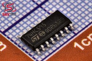 74HC595